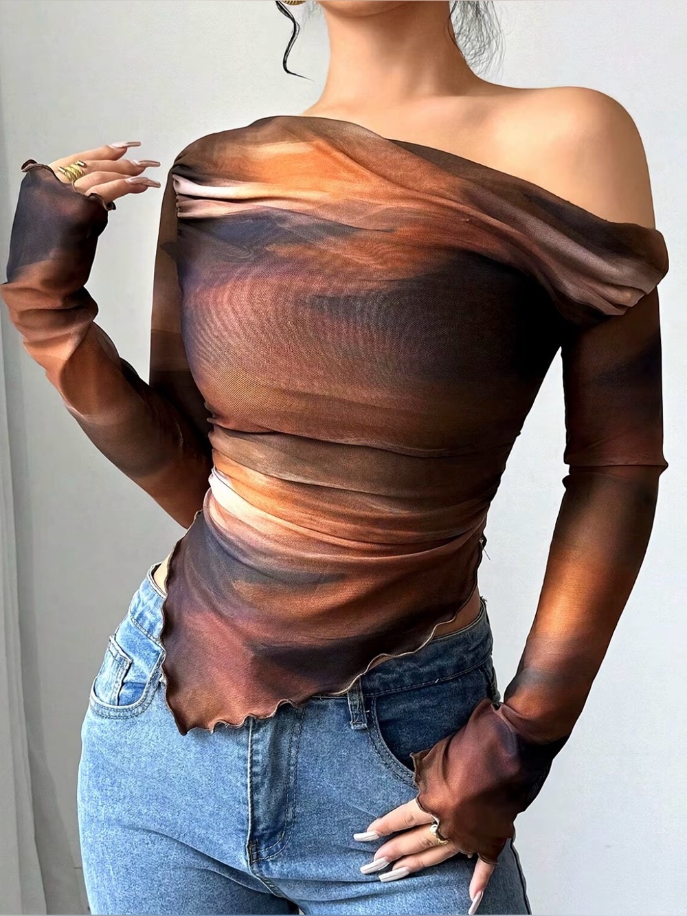 Off-Shoulder Ombre Brown Long-Sleeve Mesh Top - Picture 3 of 5